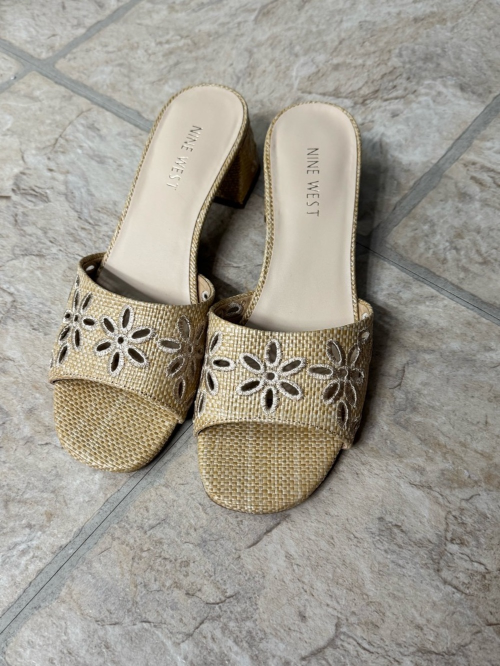 Nine West Women's tan Slide Sandals